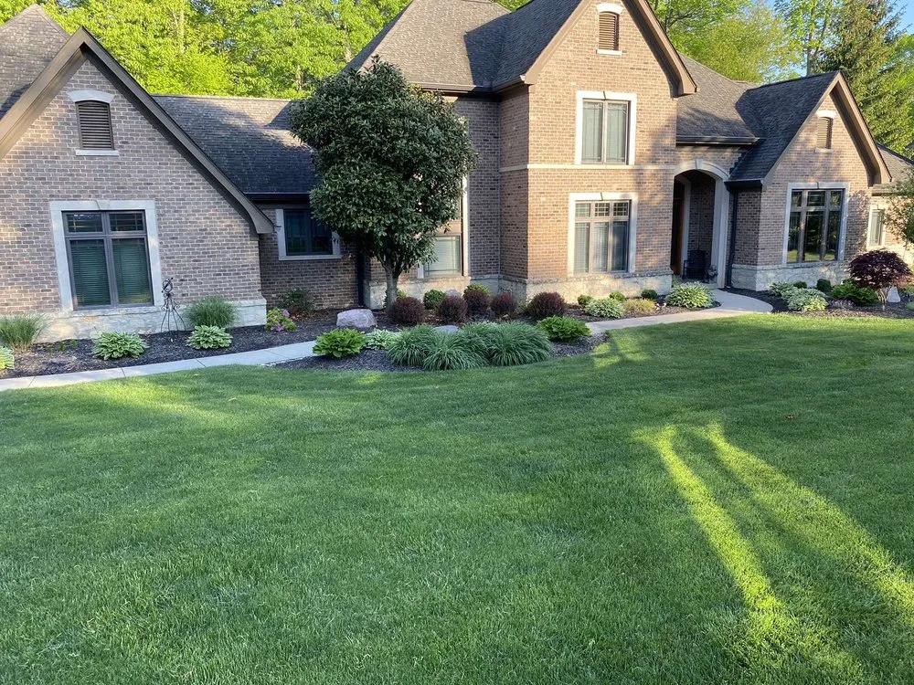 Expert lawn mowing service in Liberty Township, OH - Rhinos Landscaping