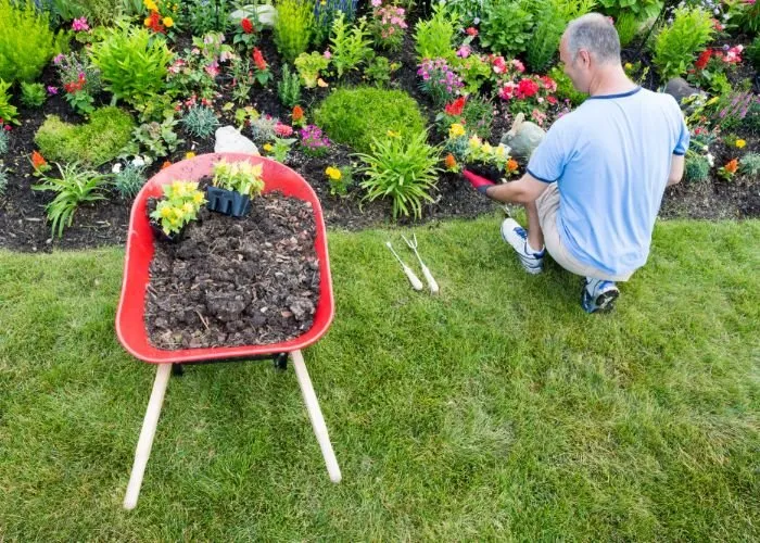 Professional landscaping services near you across Providence, RI - Rhode Island Landscaping And Design