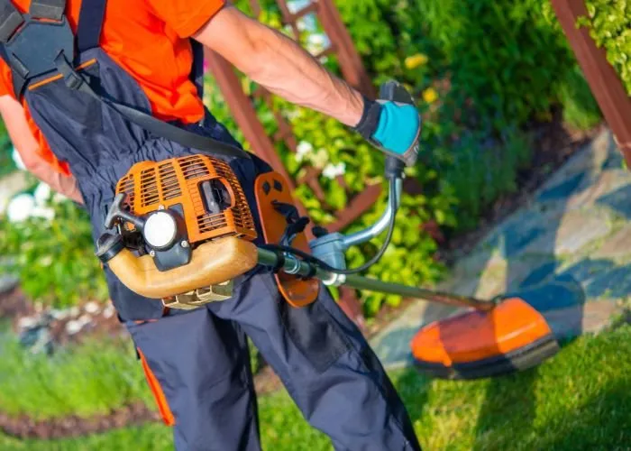 Custom landscaping services for residential properties in Providence, RI by Rhode Island Landscaping And Design