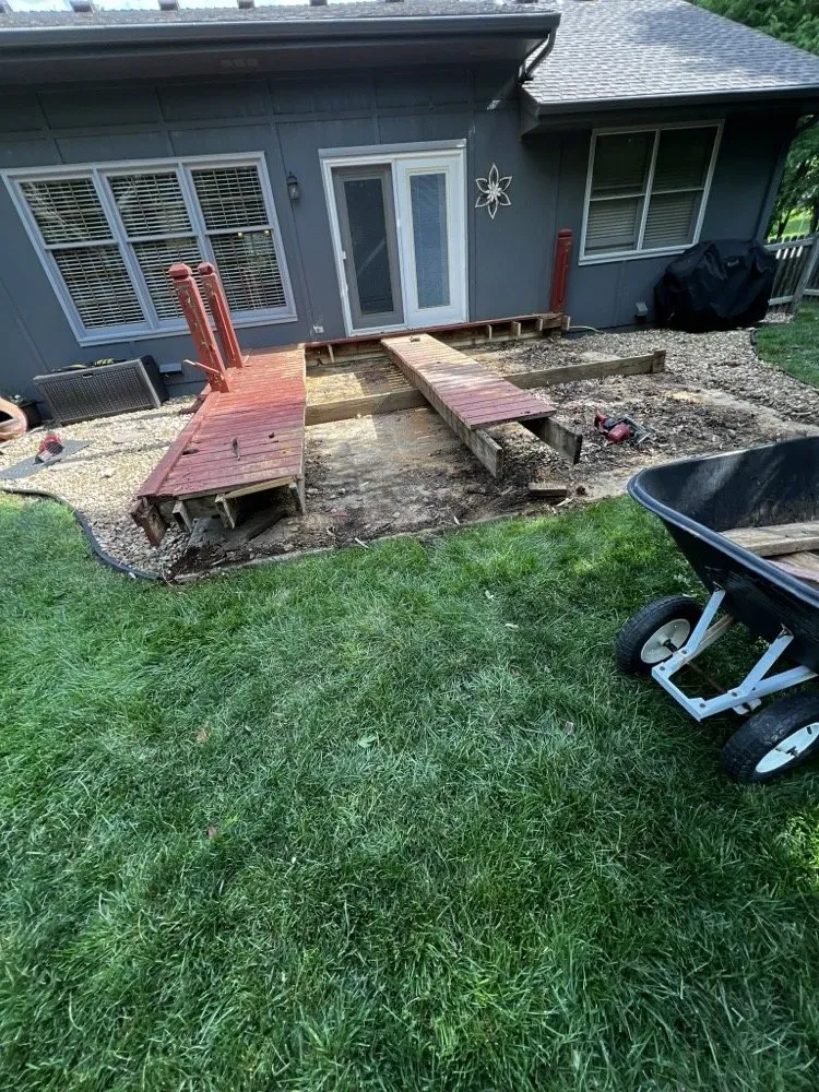 Custom lawn care service in Lee's Summit, MO by Rhyno Fix