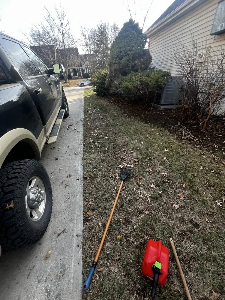 Local landscape design experts serving Lee's Summit, MO - Rhyno Fix