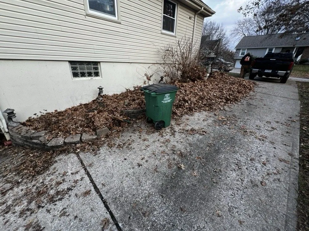 Trusted outdoor landscaping with custom design in Lee's Summit, MO by Rhyno Fix