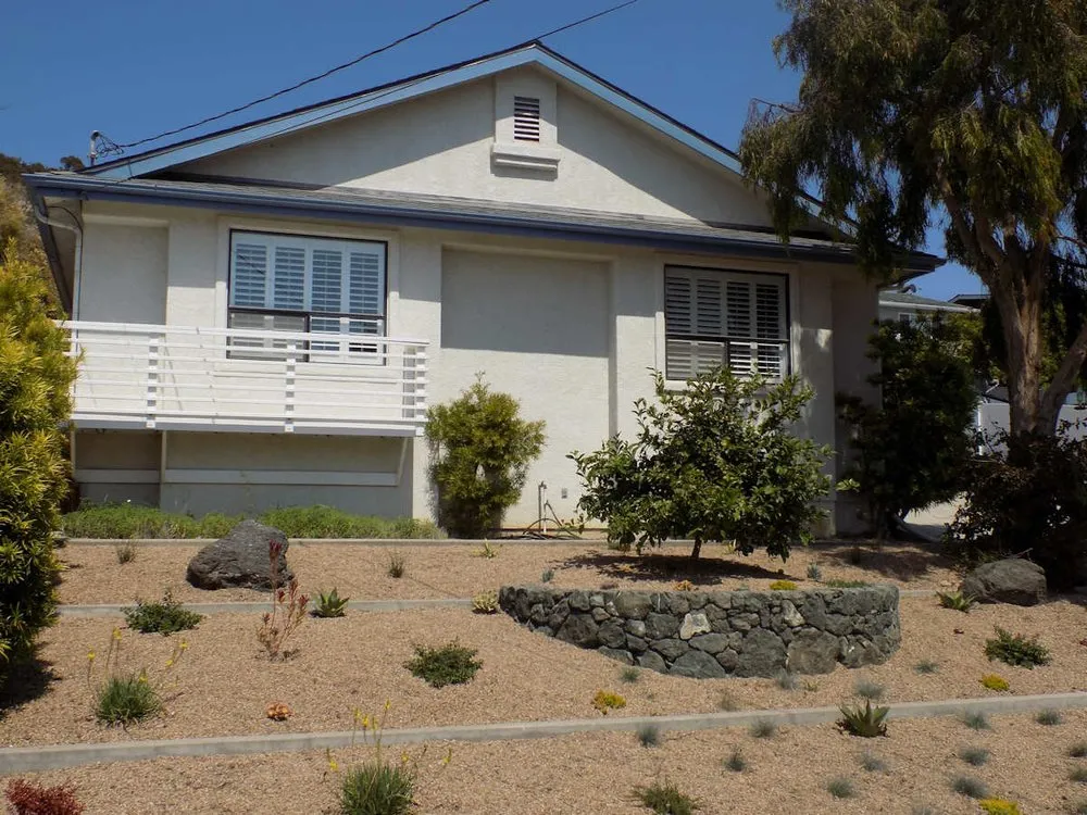 Custom yard cleanup service in Morro Bay, CA - Rhythm & Roots