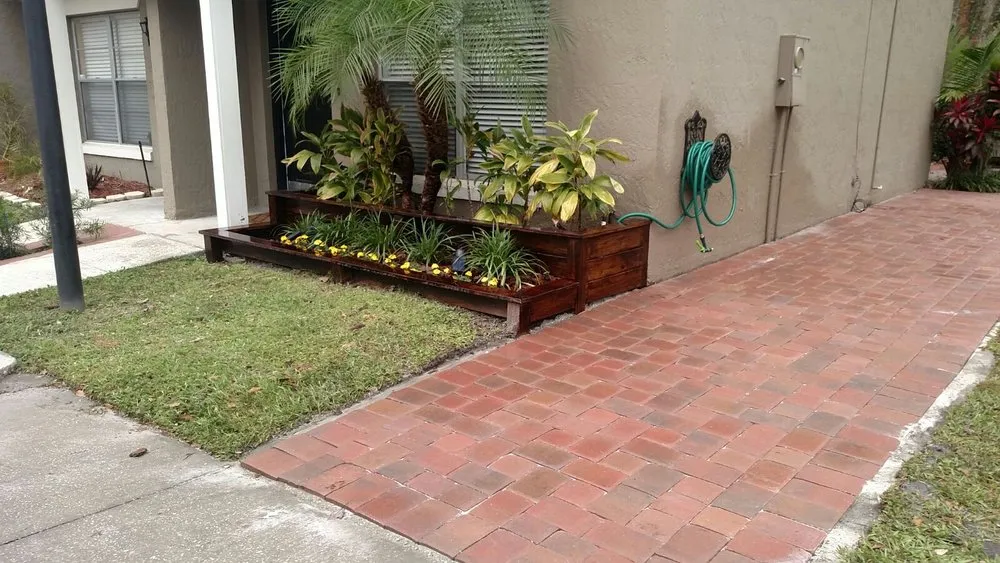Top-rated landscaping services in Clovis, CA - Ricardo Reis