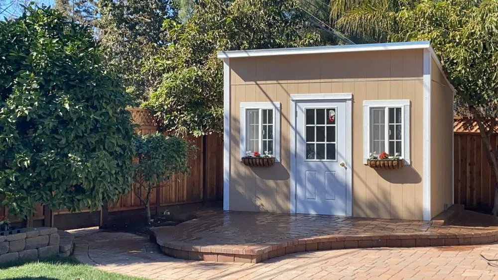 Affordable lawn mowing service for homes across Clovis, CA - Ricardo Reis