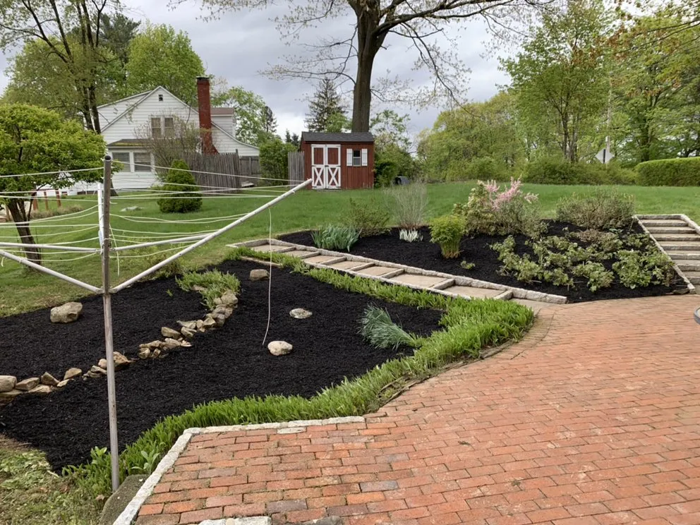 Top-rated yard maintenance in Poughkeepsie, NY - Ricardo’s Lawn & Landscaping