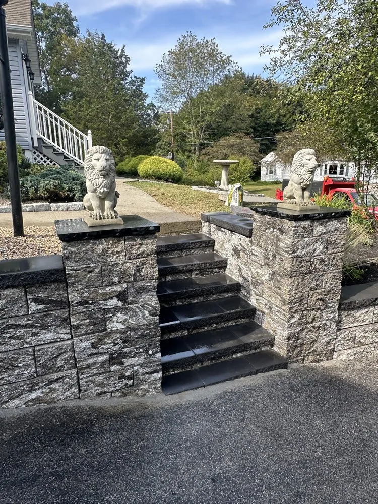 Top-rated yard maintenance in Poughkeepsie, NY - Ricardo’s Lawn & Landscaping