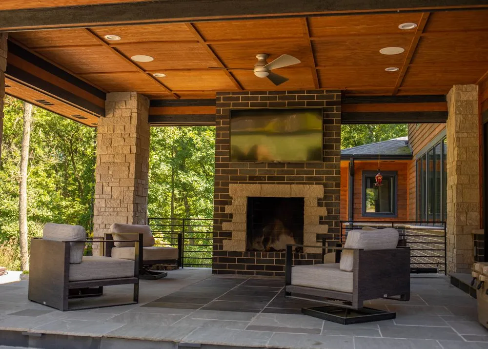 Custom outdoor landscaping experts serving Hebron, IN - Ricci's Landscape Management