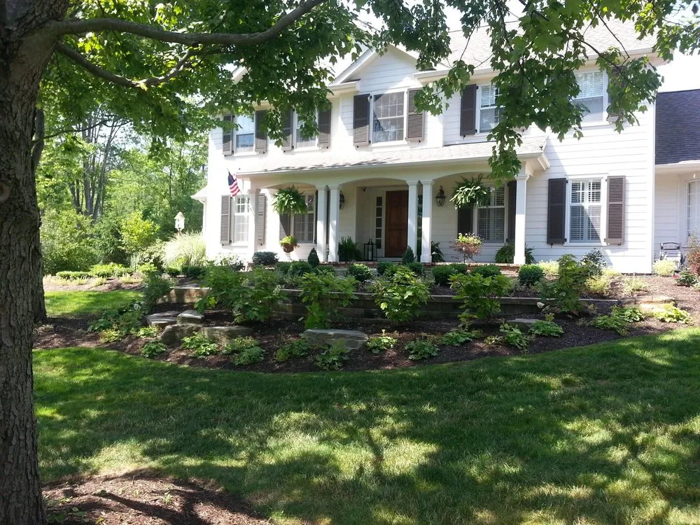 Custom residential landscaping experts serving Canton, OH - Rice's