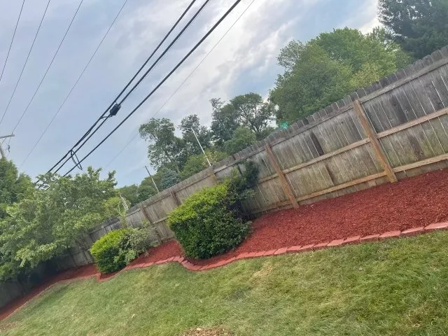 Reliable landscaping services in Lexington, KY - Rich Leaf Yard Cleaning and Landscaping