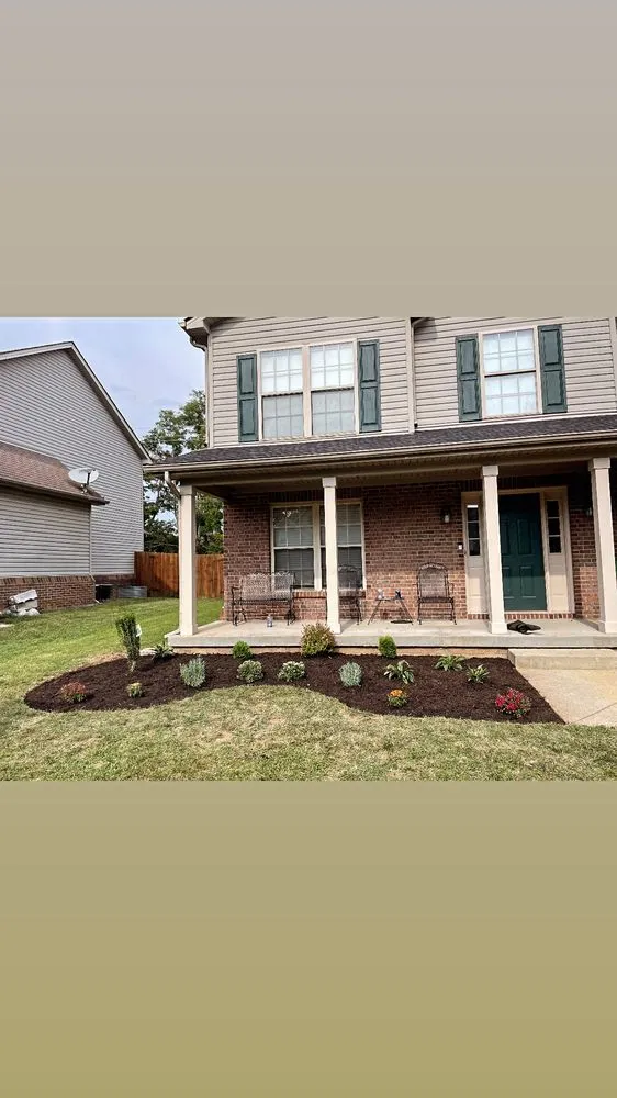 Custom residential landscaping experts serving Lexington, KY - Rich Leaf Yard Cleaning and Landscaping
