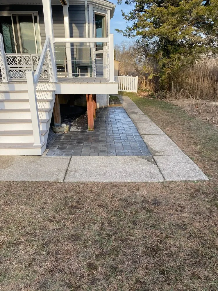 Expert lawn care service for beautiful yards in Cape May, NJ by Rich Pavese Landscaping