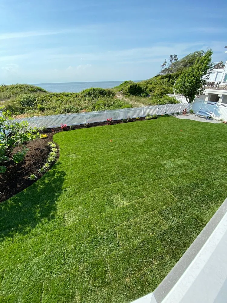 Expert yard cleanup service in Cape May, NJ - Rich Pavese Landscaping