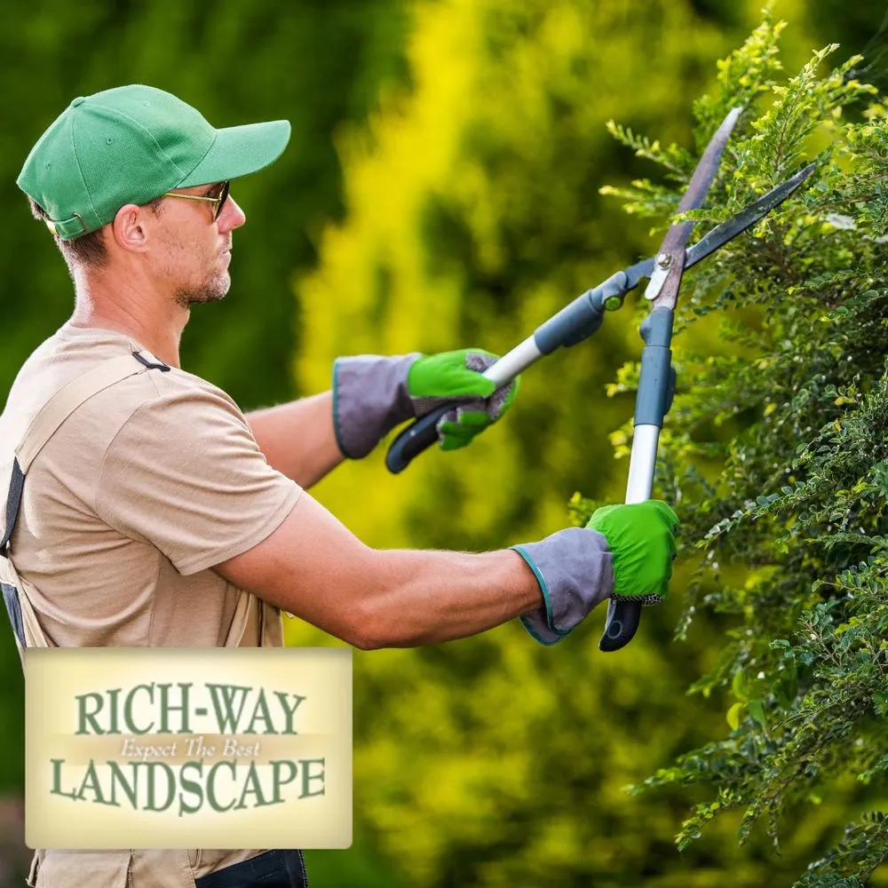 Trusted landscape installation in Collierville, TN by Rich-Way Landscape