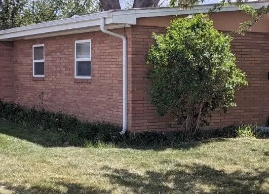 Affordable lawn mowing service near you across Kennewick, WA - Richard and Sons Lawn Maintenance