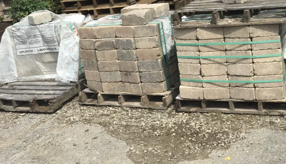 Professional garden landscaping in Canonsburg, PA by Richard Bode Landscaping