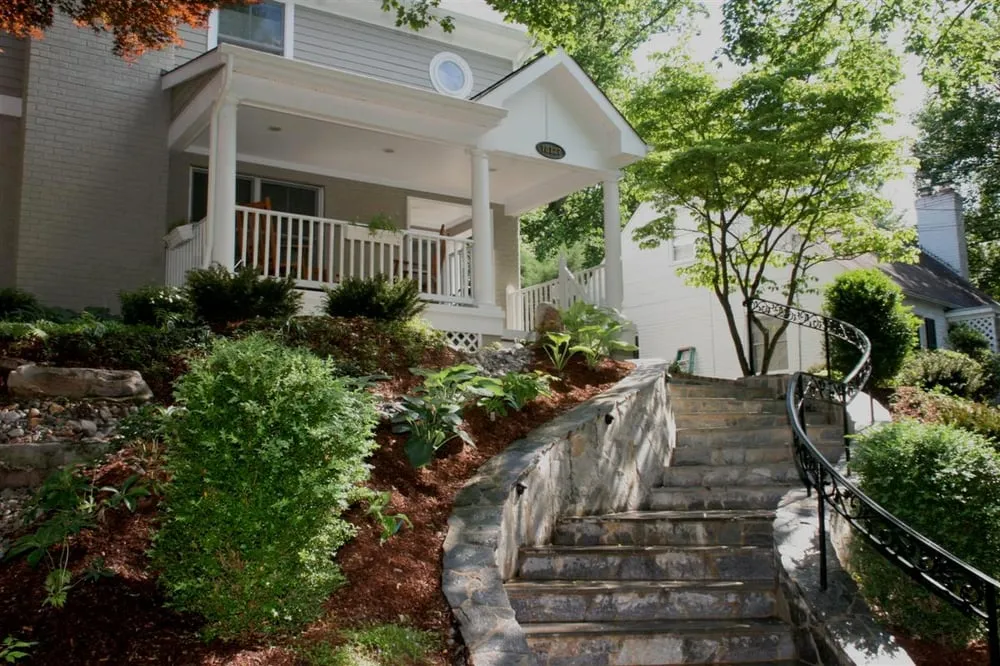 Reliable outdoor landscaping experts serving Bethesda, MD - Richard Landscaping