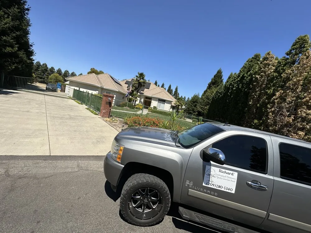 Local garden landscaping in Stockton, CA - Richard's Landscaping and Maintenance
