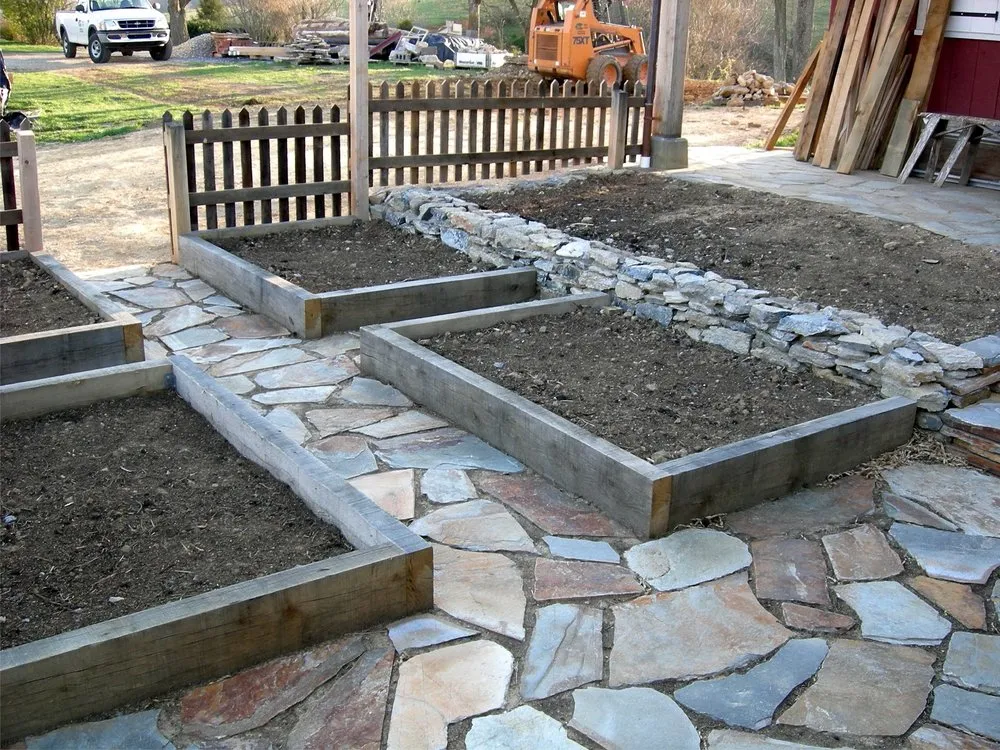 Reliable residential landscaping in Daleville, VA by Richards Landscaping