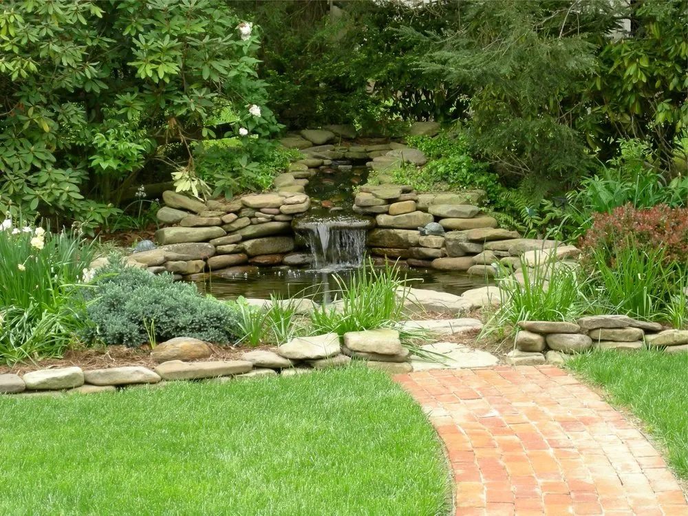 Trusted outdoor landscaping in Daleville, VA by Richards Landscaping