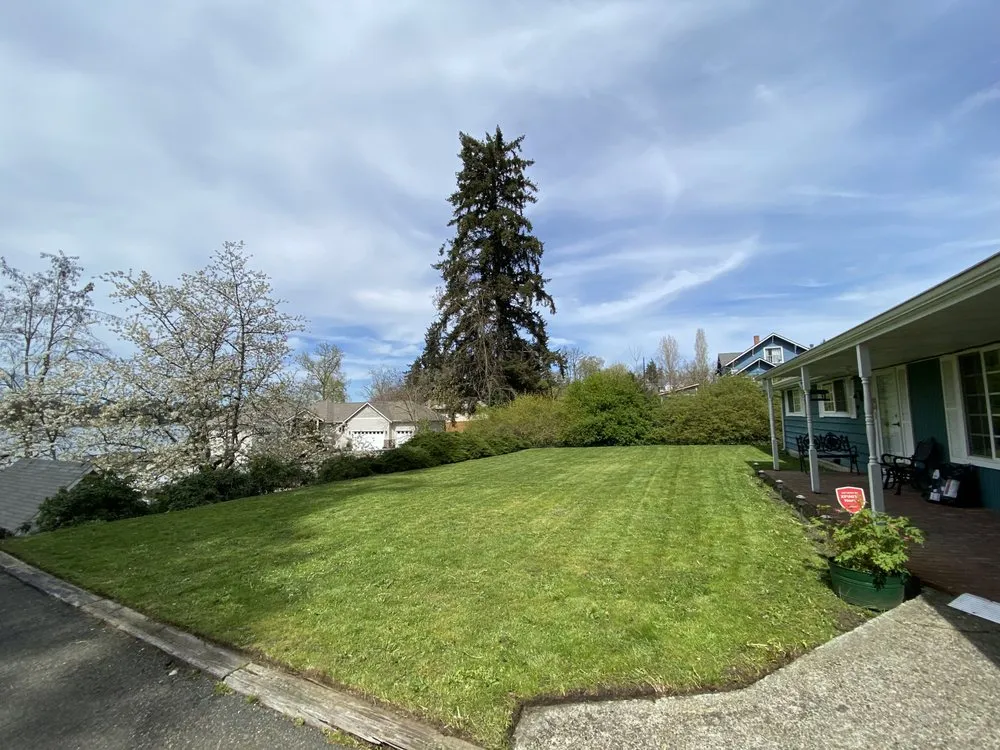 Reliable garden landscaping experts serving Lacey, WA - Richards Landscaping