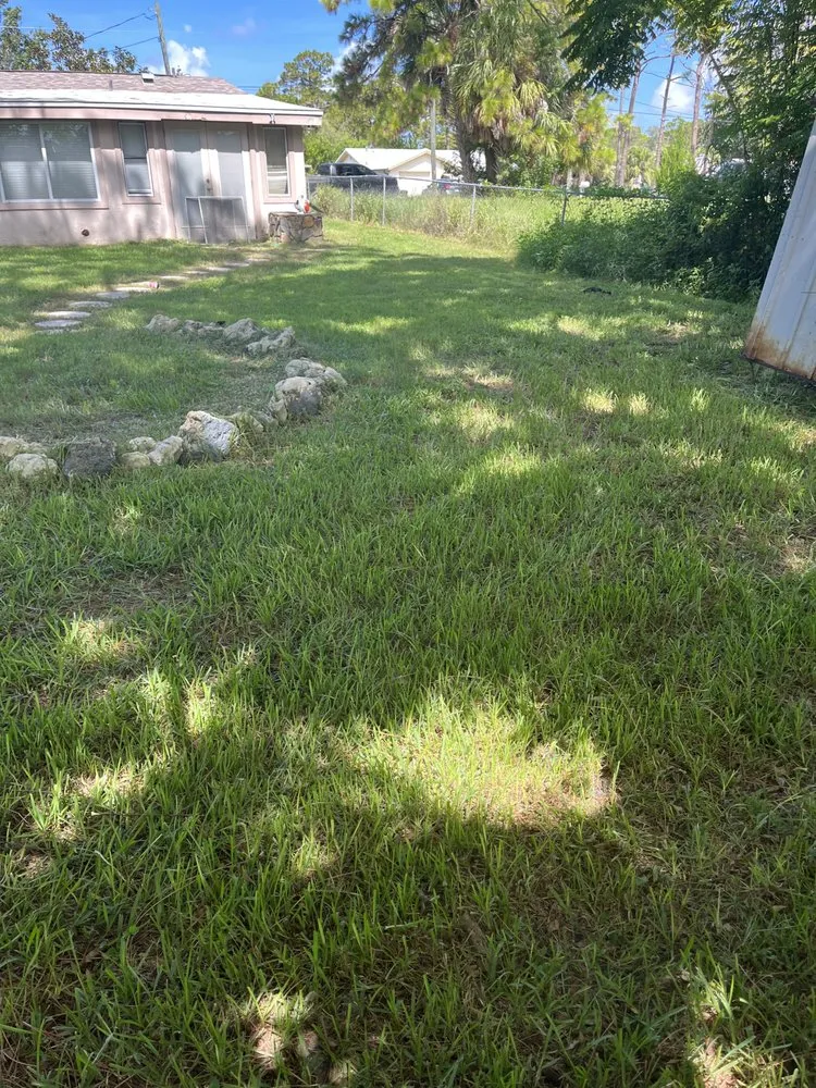 Custom outdoor landscaping in New Prt Rchy, FL by Richards Lawn Care