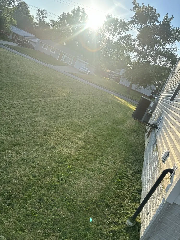 Custom landscape design for residential properties in Canton, OH by Richards Reliable Sources