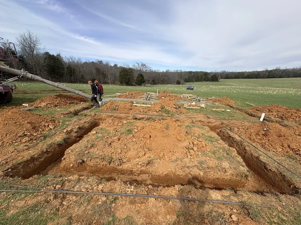 Custom garden landscaping in Cub Run, KY by Richardson Concrete Construction