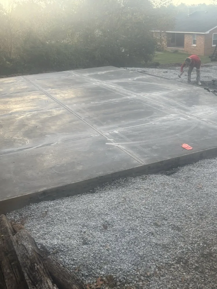 Reliable garden landscaping for homes in Cub Run, KY by Richardson Concrete Construction