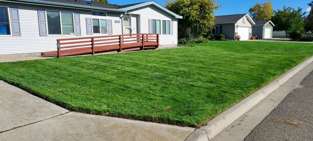 Professional lawn care service experts serving Spokane, WA - Richardson Lawn Care