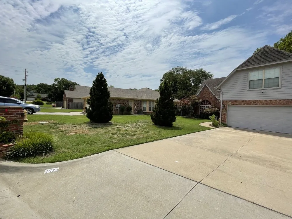 Local yard cleanup service near you across Owasso, OK - Richardson's Family Lawn Service