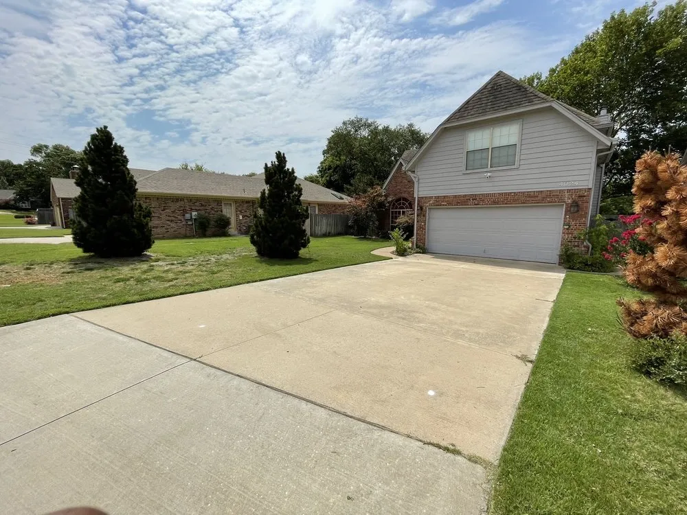 Affordable yard cleanup service for homes across Owasso, OK - Richardson's Family Lawn Service