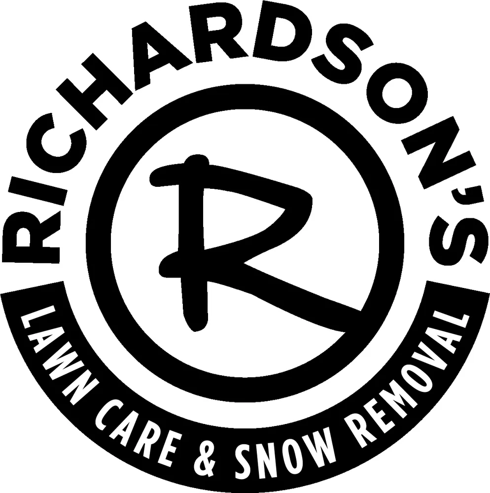 Local garden landscaping for homes across Aurora, IL - Richardson's lawn care and snow removal