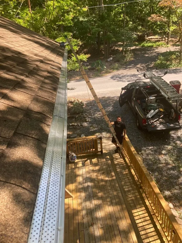 Expert lawn mowing service near you across Walkersville, MD - Richie's Exterior Cleaning Service