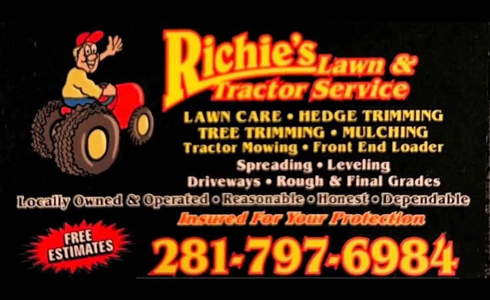 Local outdoor landscaping for homes in Pearland, TX by Richie's Lawn And Tractor Service
