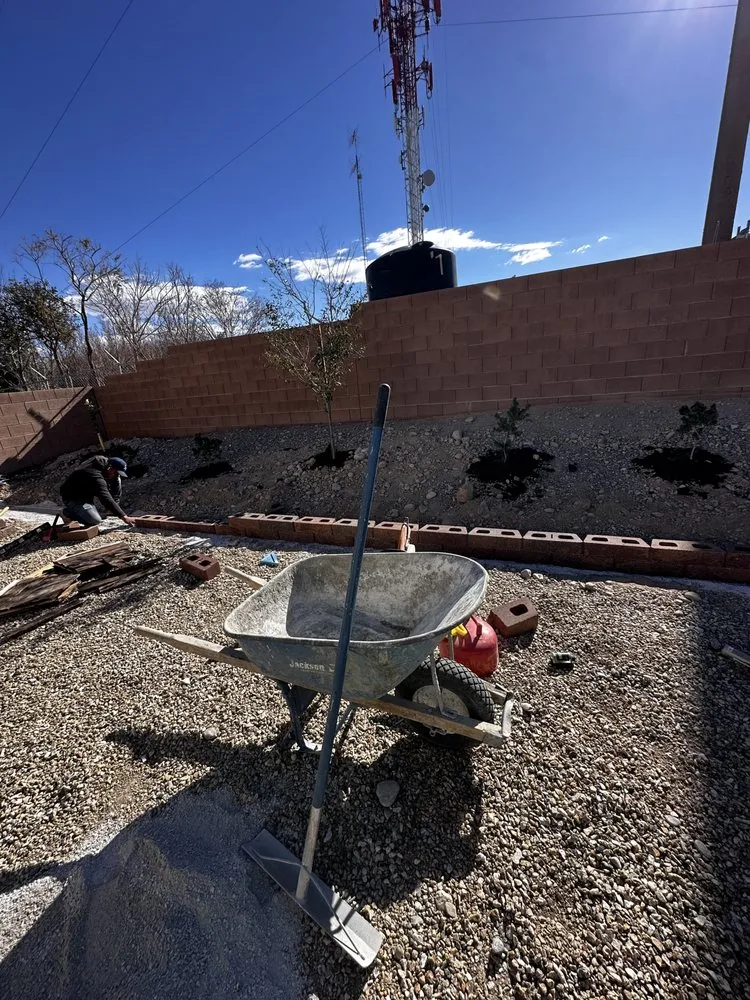 Custom garden landscaping for homes in Las Vegas, NV by Richie’s Maintenance and Landscape