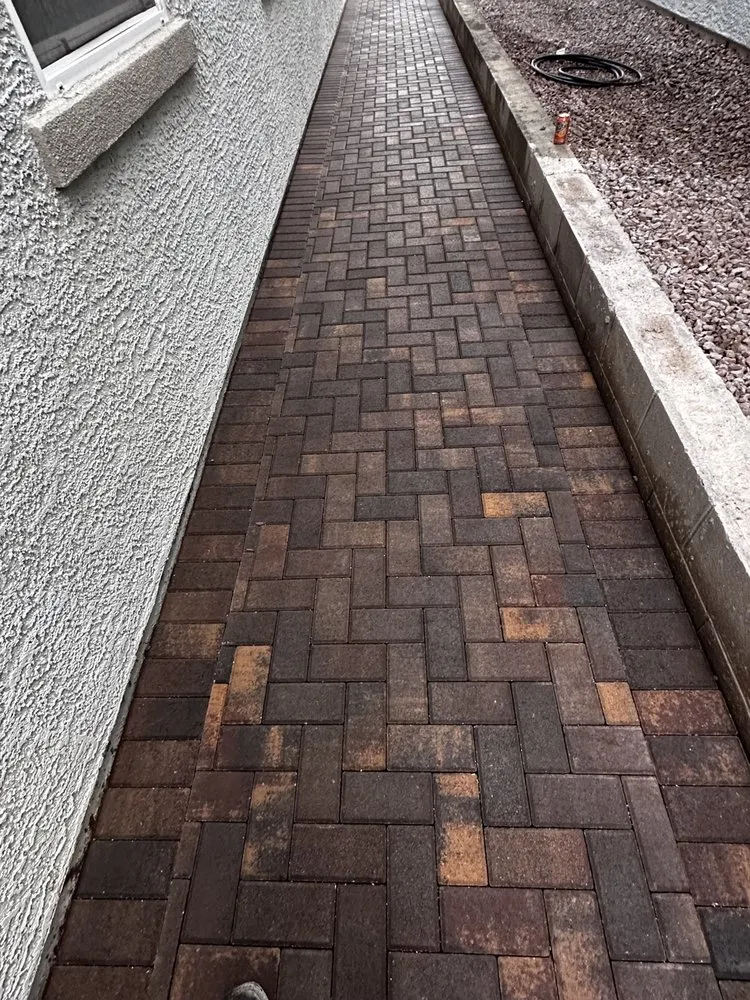 Top-rated residential landscaping in Las Vegas, NV by Richie’s Maintenance and Landscape