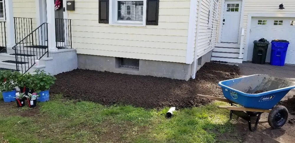 Expert outdoor landscaping experts serving Manchester, CT - Richman Family Landscape