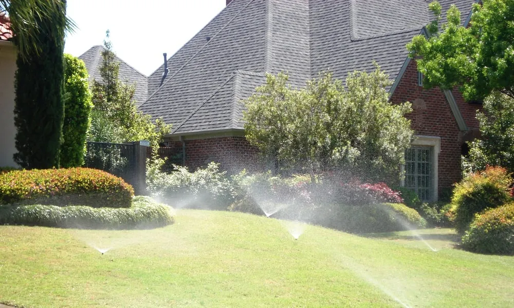 Top-rated residential landscaping experts serving Carrollton, TX - Richmond & Associates Landscaping