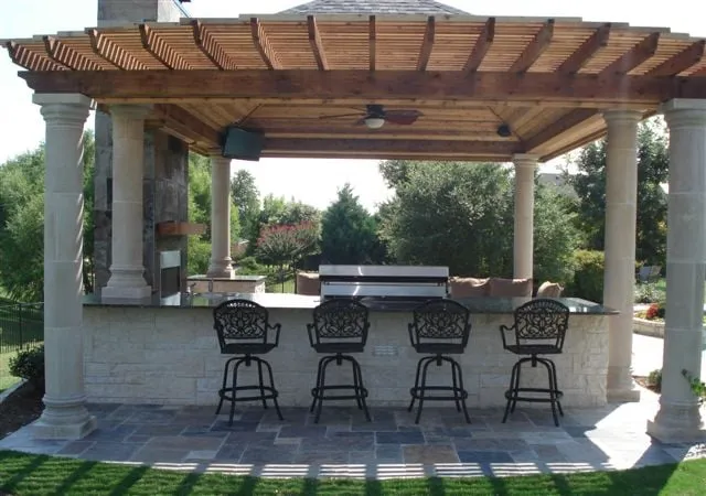 Affordable garden landscaping in Carrollton, TX - Richmond & Associates Landscaping