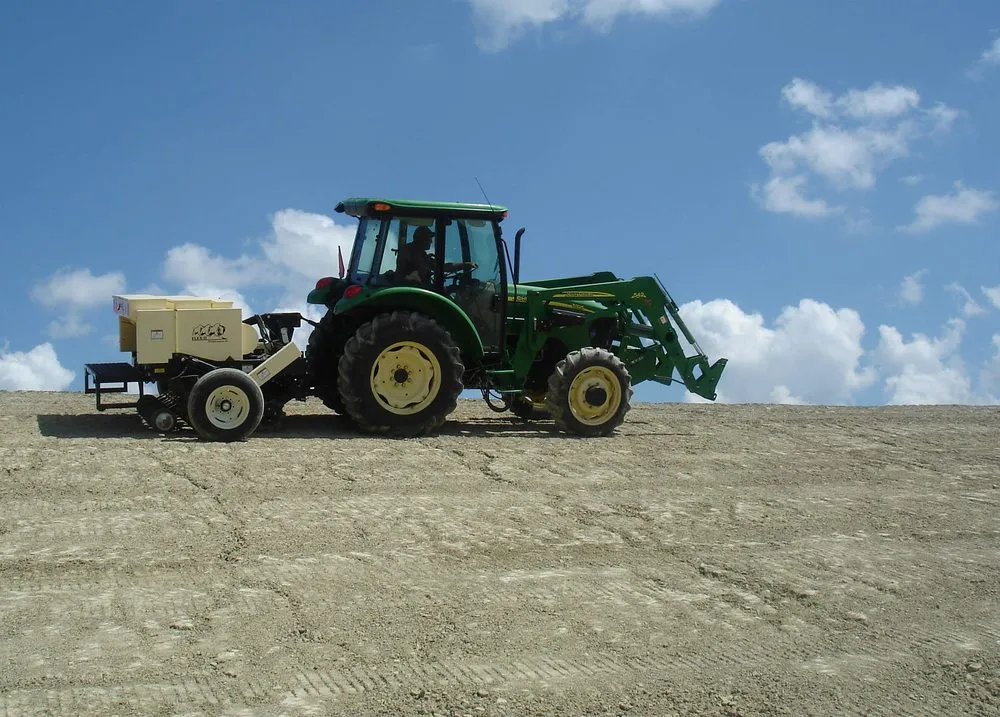 Affordable lawn mowing service experts serving Wylie, TX - Richmond Hydromulch and Seeding