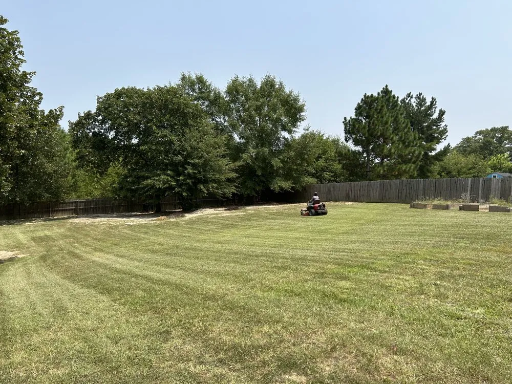 Affordable landscaping services experts serving Sanford, NC - Richmond Landscaping Team