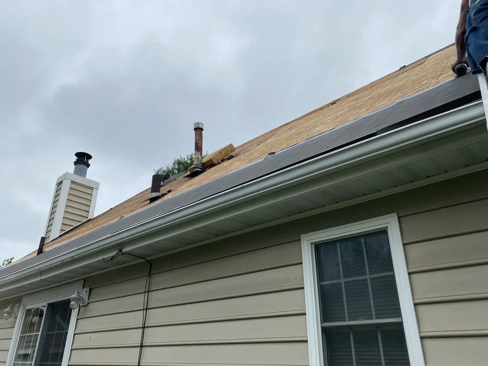 Professional residential landscaping for homes in Des Moines, IA by Rich’s construction