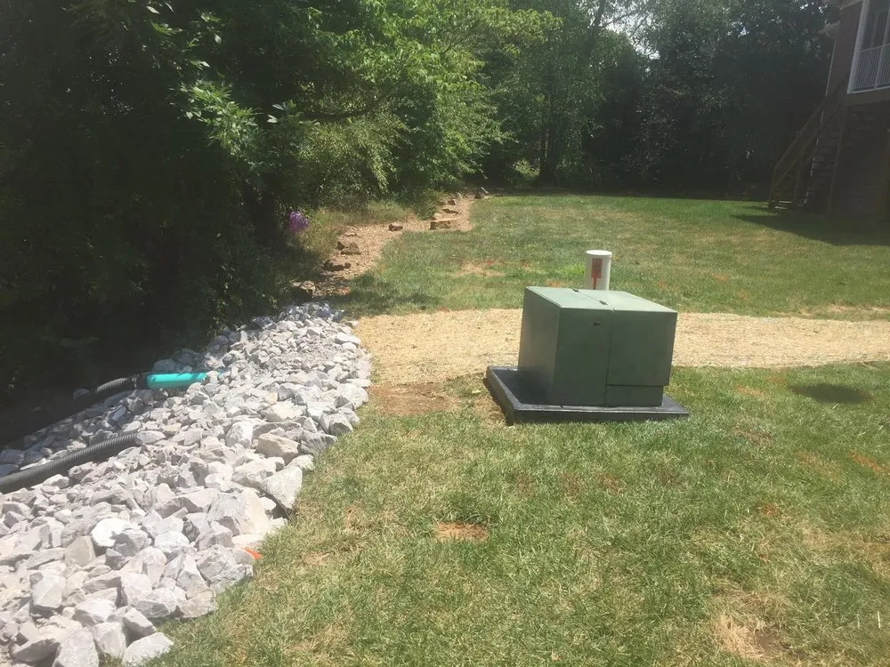 Professional lawn care service for beautiful yards across Newburgh, IN - Rich's Lawnscape