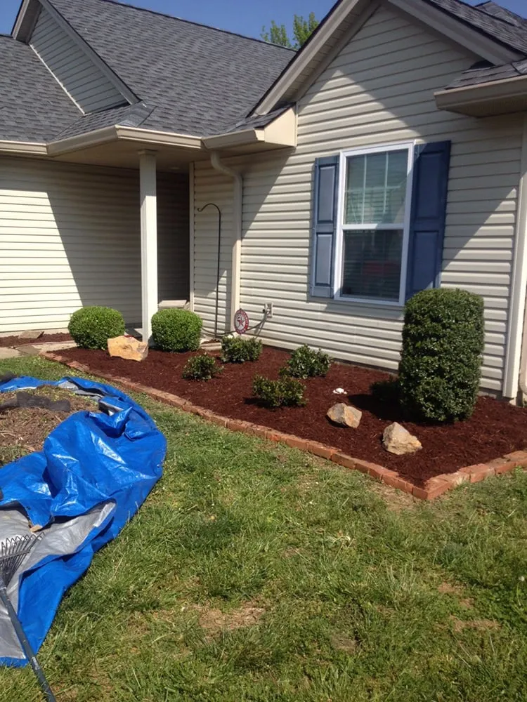 Trusted yard maintenance for homes in Newburgh, IN by Rich's Lawnscape