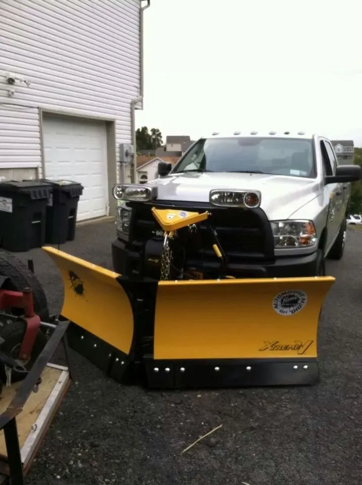 Reliable yard maintenance in Walden, NY - Rich's Superior Landscaping