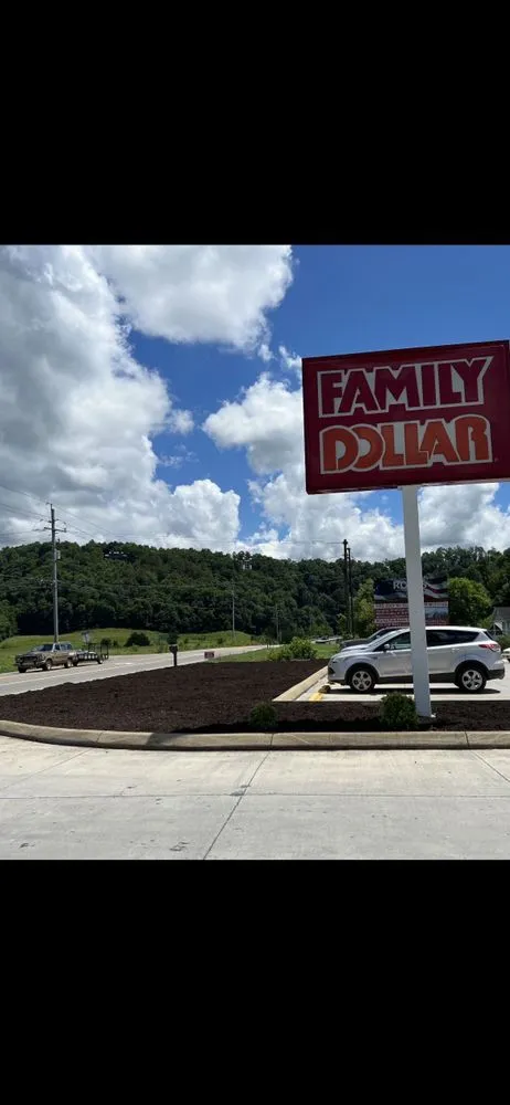 Trusted garden landscaping in Pigeon Forge, TN by RichScape Lawn&Gardening