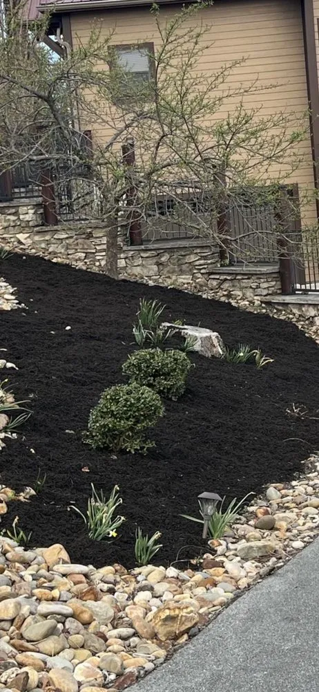 Expert landscape installation in Pigeon Forge, TN - RichScape Lawn&Gardening