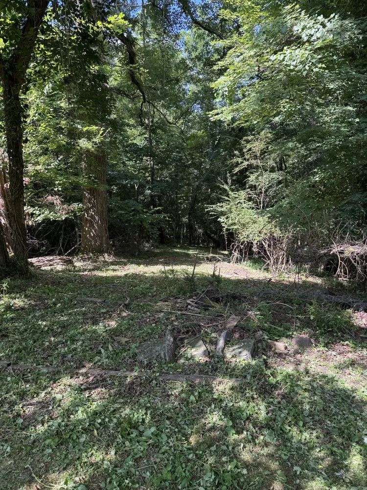 Affordable garden landscaping in Knoxville, TN - Rick Fowler’s Lawn Mowing Services