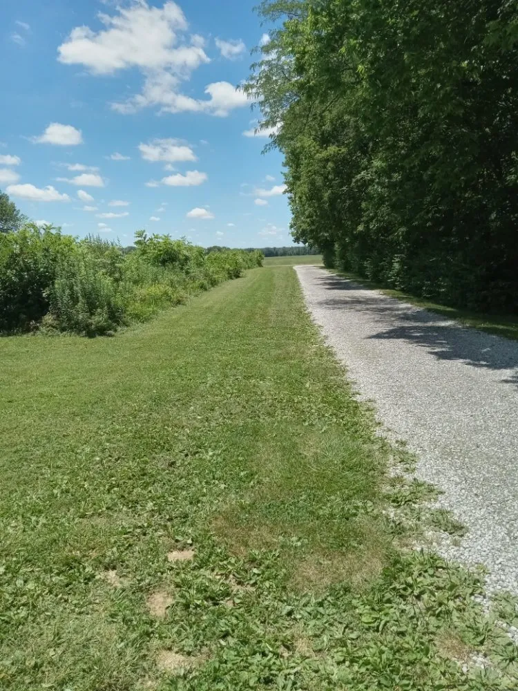 Trusted garden landscaping in Beckemeyer, IL by Ricketts Lawncare